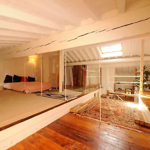 Appartement La Casa Dei Legni Parlanti, Florence